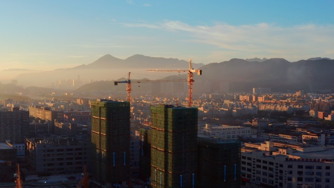 塔吊 建筑工地 苏醒的城市