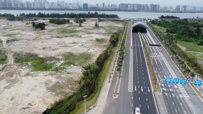 海口文明东隧道