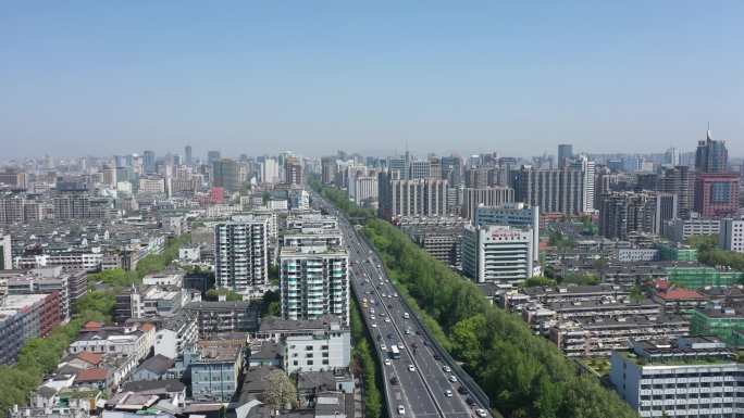 航拍杭州吴山城隍阁，望仙阁，街道