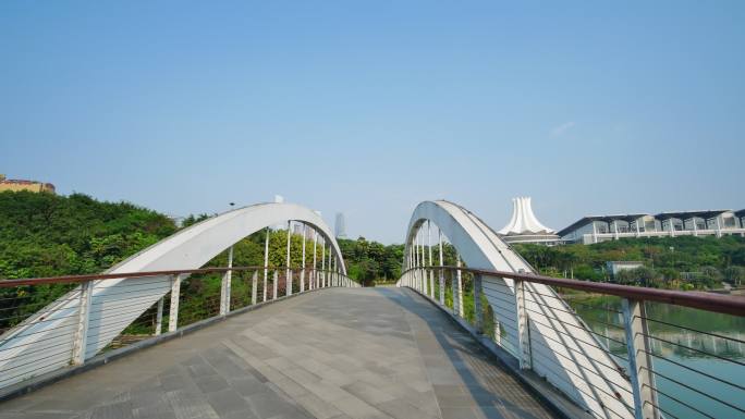 广西南宁民歌湖曲水桥