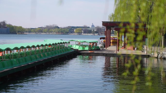 北海公园 湖面 波光粼粼 北海光影 春季