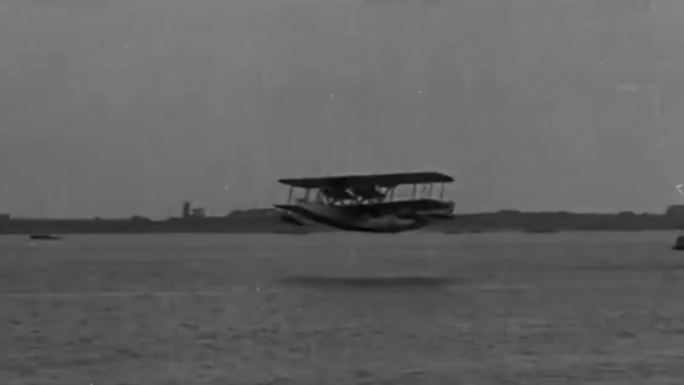 上世纪30年代水上飞机两栖飞机