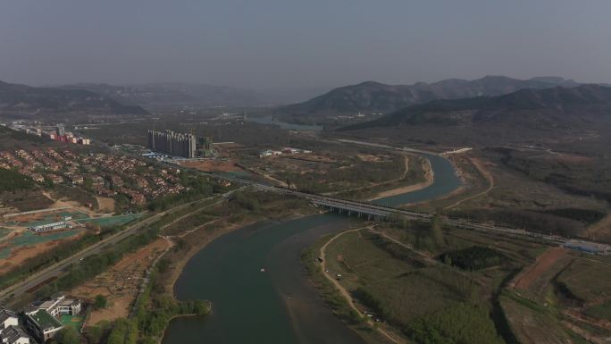 山东济南：航拍北大沙河生态带动城市发展