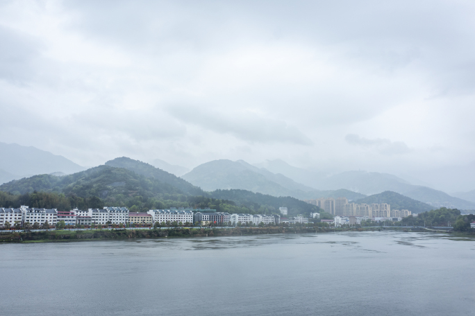 4K航拍烟雨中的南岳衡山