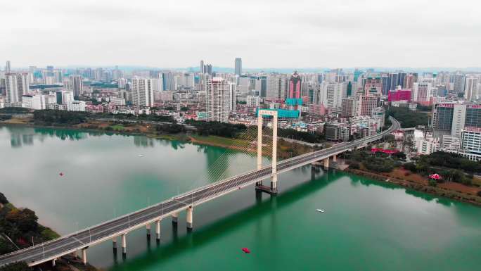 广西南宁白沙大桥城市大景航拍视频素材