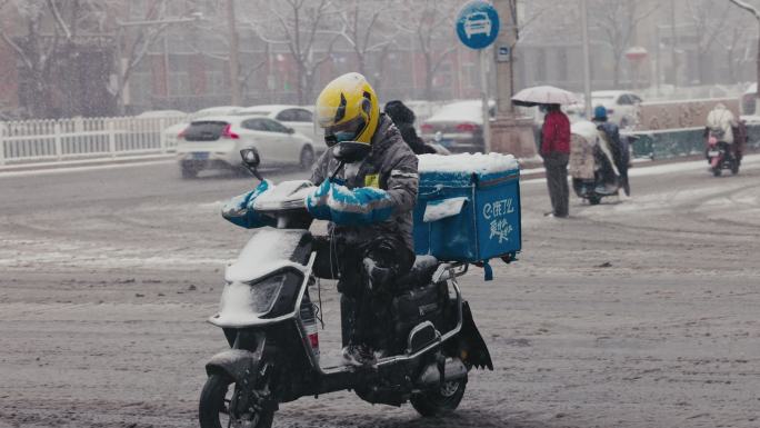 北京风雪中外卖快递骑手 慢动作升格