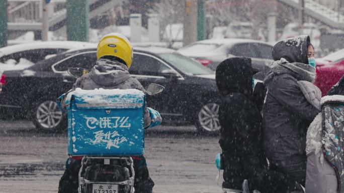 北京风雪中外卖快递骑手 慢动作升格