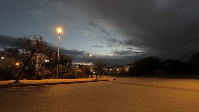 夜间交通城市夜景宣传车流量延时