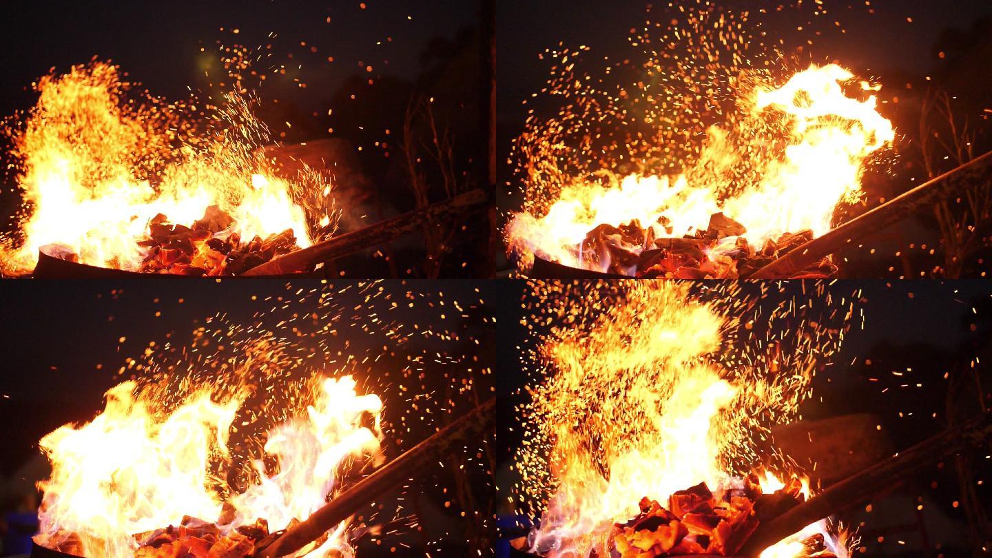 燃烧的木材火星火光炭火火炉焚烧木炭