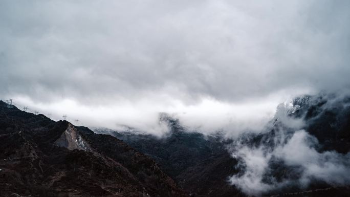 雪山云雾延时