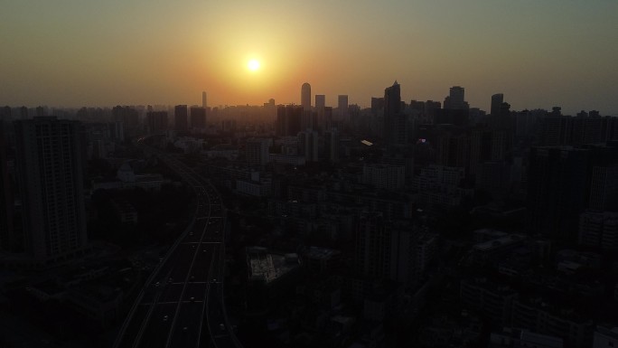 海秀快速路海口城市剪影