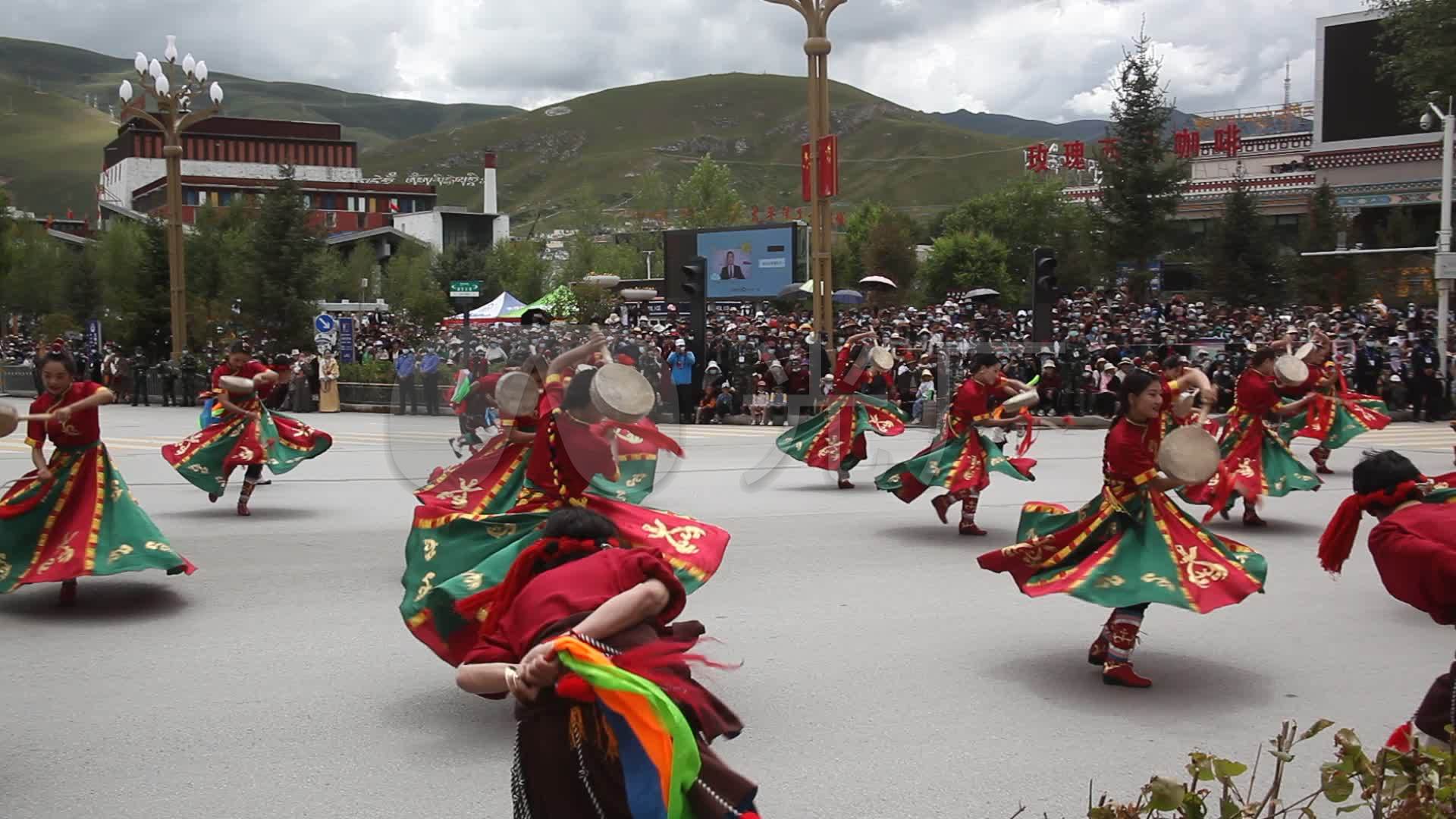 巴塘藏戏团：从坝子走出的专业藏戏表演团队_四川在线