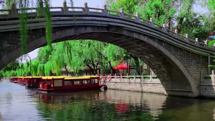 泉城护城河景区· 桥