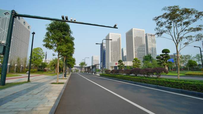 广西南宁五象新区东盟总部基地安静的街道