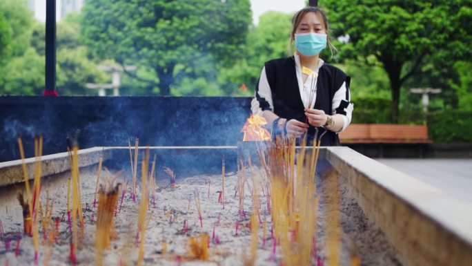 重庆佛教寺庙华岩寺人文风光