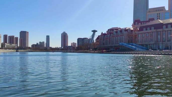 城市地标建筑天津海河河流蓝天大气实拍4K