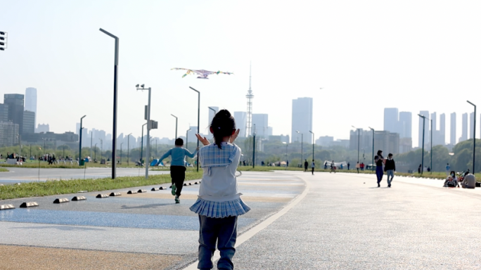 【高清】公园儿童放风筝【升格】