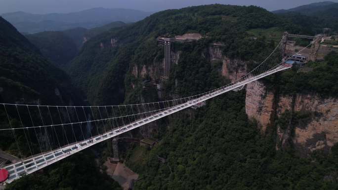 高山玻璃桥5K航拍素材