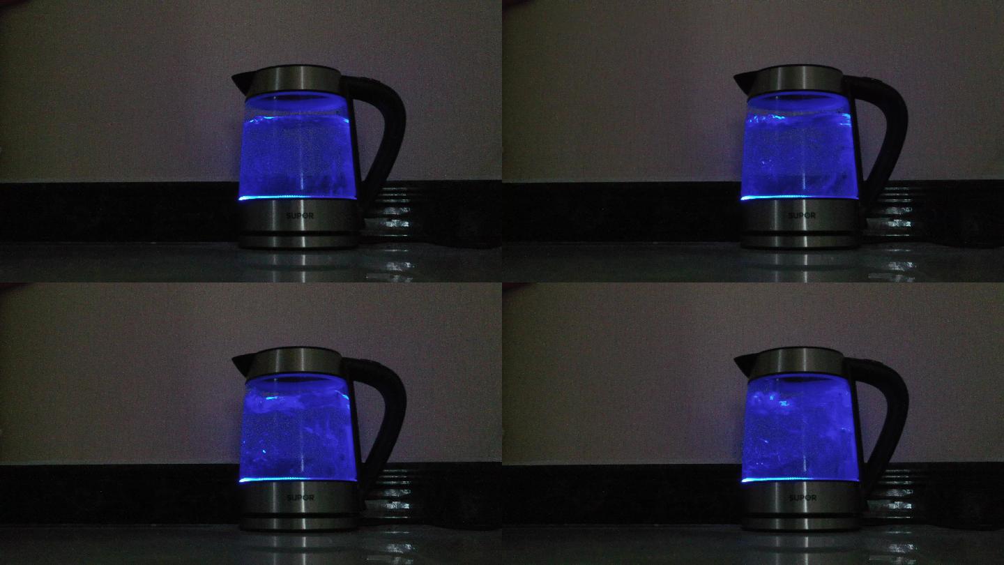 透明蓝光电水壶烧水