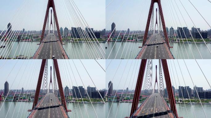 上海疫情封控期间空荡荡的过江大桥