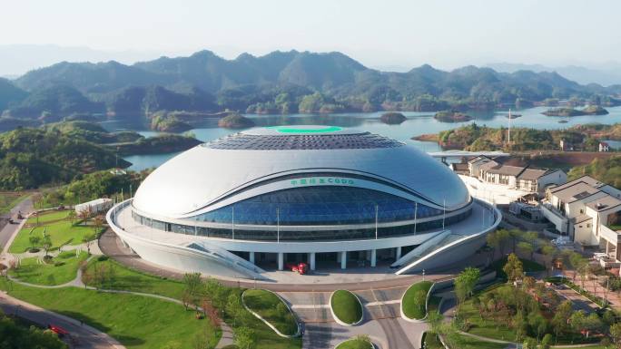 航拍杭州淳安界首体育中心