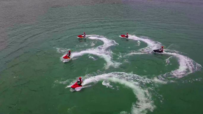航拍大气水上摩托水上飞龙特技滑水摩托艇