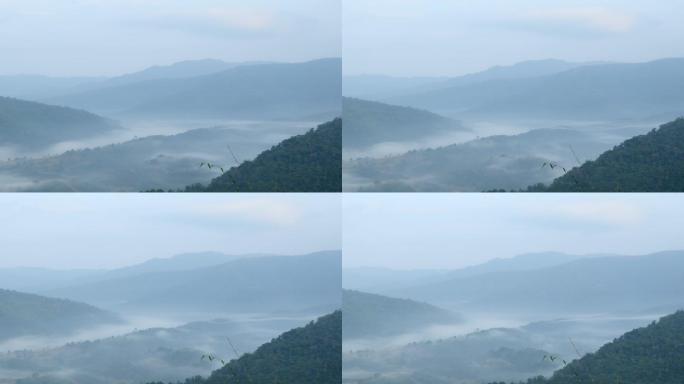 明亮的天空云景中国风山水烟雾缭绕
