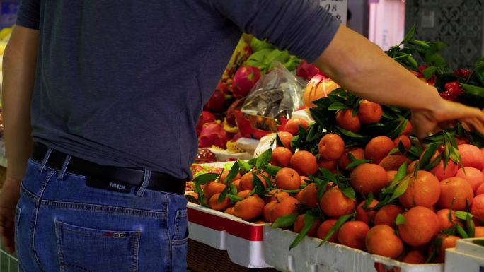 菜市场 市场 水果 橘子 卖水果
