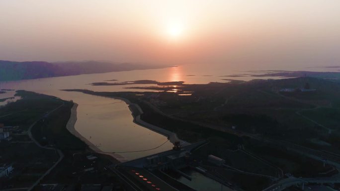 南水北调丹江水库日出夕阳落日