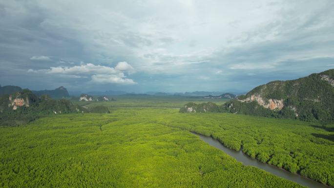 泰国南部攀牙湾鸟瞰图