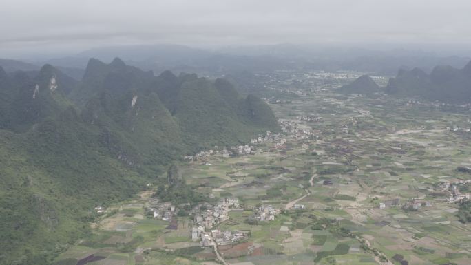 4K-Log-航拍广西桂林阳朔山村山庄