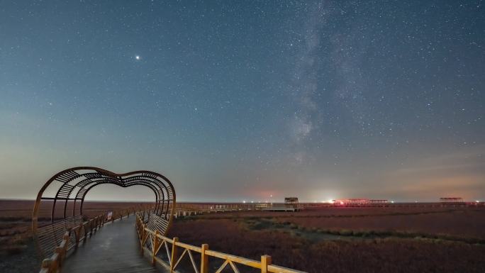 4K红海滩景区里银河双子座流星雨