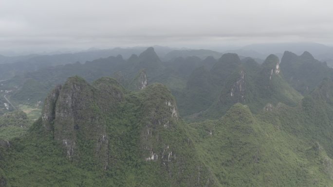 4K-Log-航拍广西桂林阳朔银子岩景区