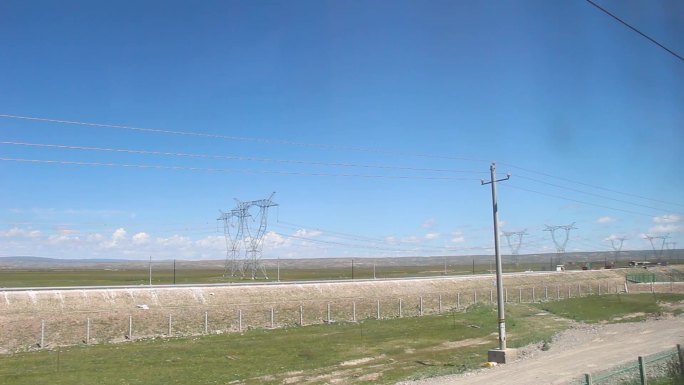 春天青藏铁路（青藏公路）沿线风光