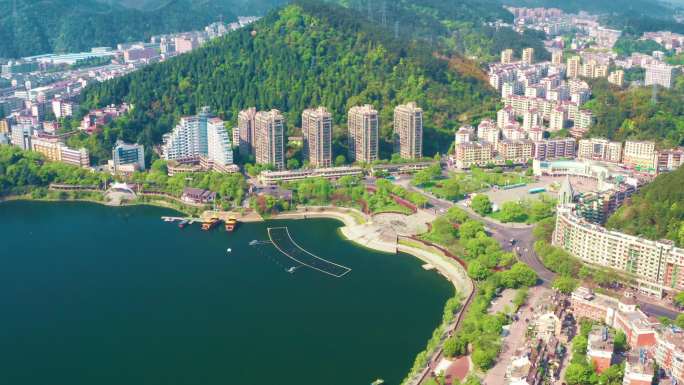 航拍杭州淳安千岛湖城市大全景