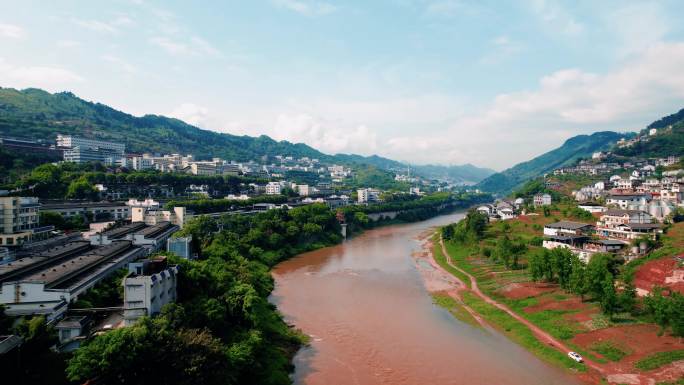 茅台酒厂赤水河茅台镇全景