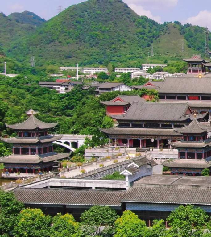 贵州贵阳大兴国寺竖屏航拍