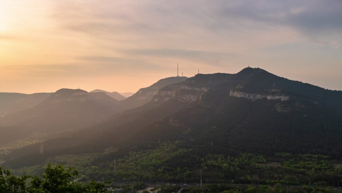 4K延时摄影山东济南佛慧山清晨光影