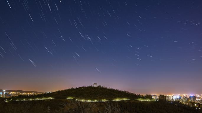 乌鲁木齐 雅山公园 城市星空