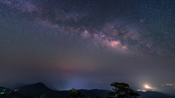 咸宁九宫山星空夜转日延时