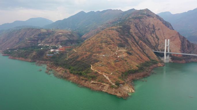 B127 双河大桥及其周边风景