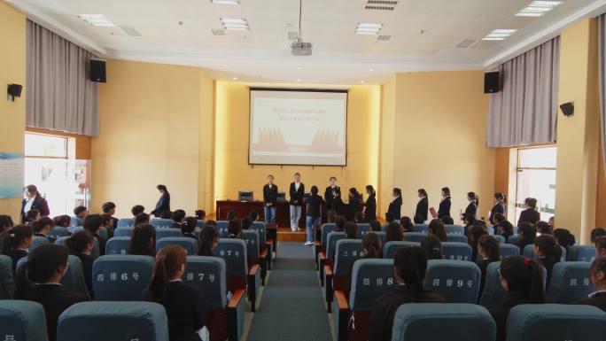 大学学生代表大会投票选举学生活动演讲