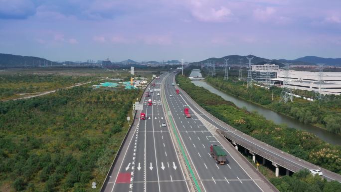 高速公路航拍 青山绿水 浙江高速公路