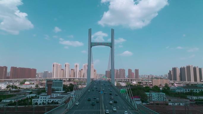 城市高架大桥郑州蓝天白云4