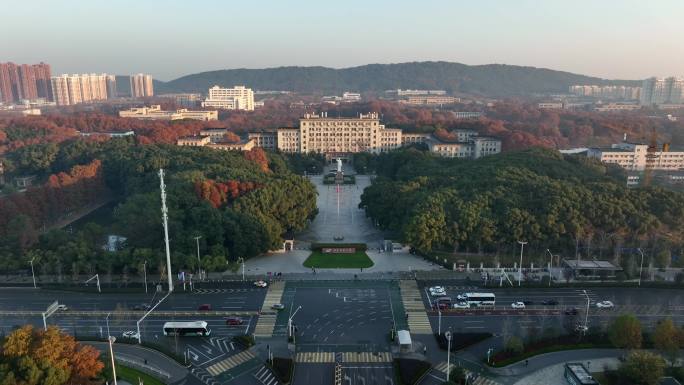 华中科技大学南1门大门口门头航拍