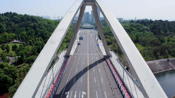 干净的道路与桥梁