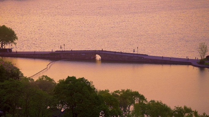 杭州西湖保俶塔断桥