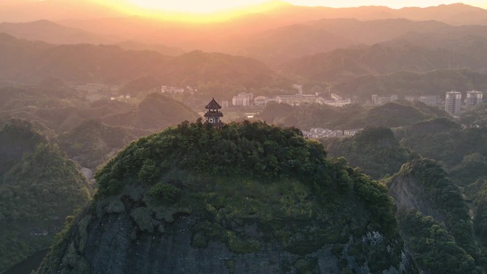 航拍通道县独岩公园