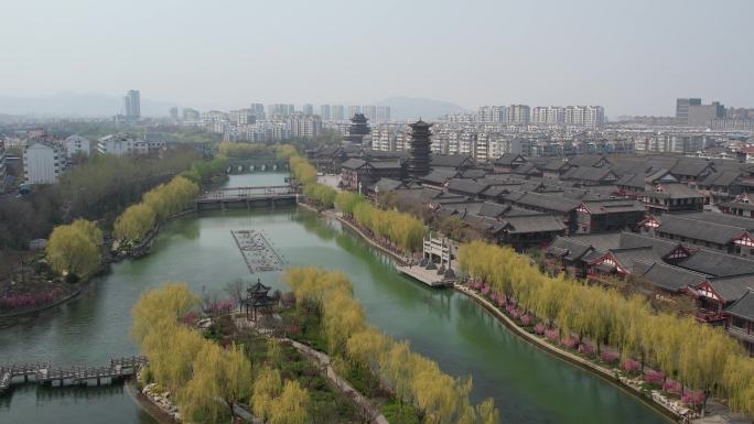 山东青州古城春天的南阳河风景区城市风光