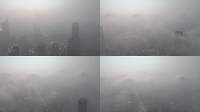 4K原素材-航拍迷雾中的城市上海